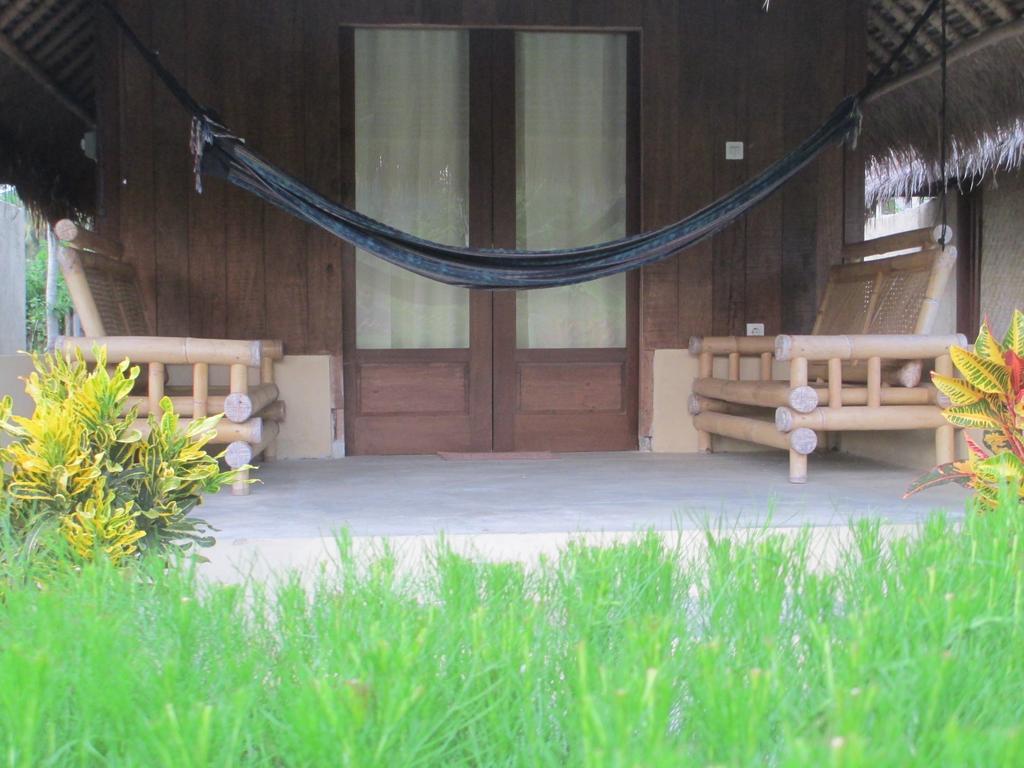 Selong Belanak Bungalows Экстерьер фото