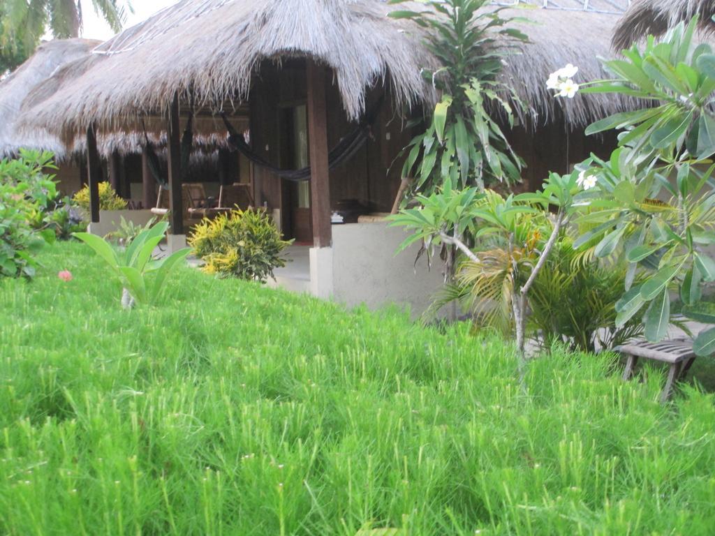 Selong Belanak Bungalows Экстерьер фото