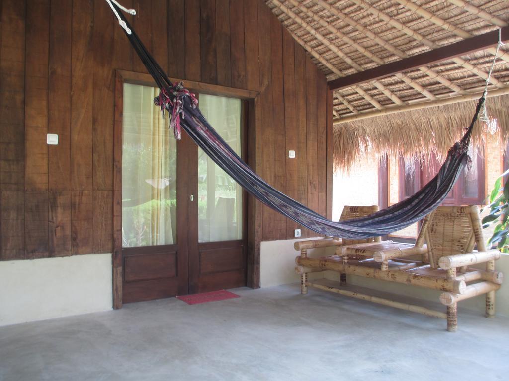 Selong Belanak Bungalows Экстерьер фото